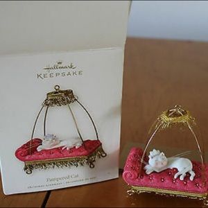 Hallmark keepsake Pampered cat